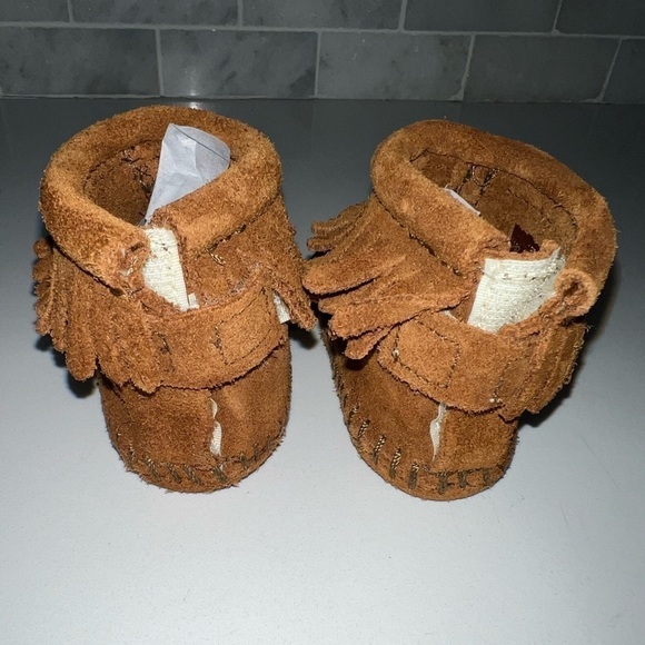 Back Flap Bootie - Picture 4 of 5